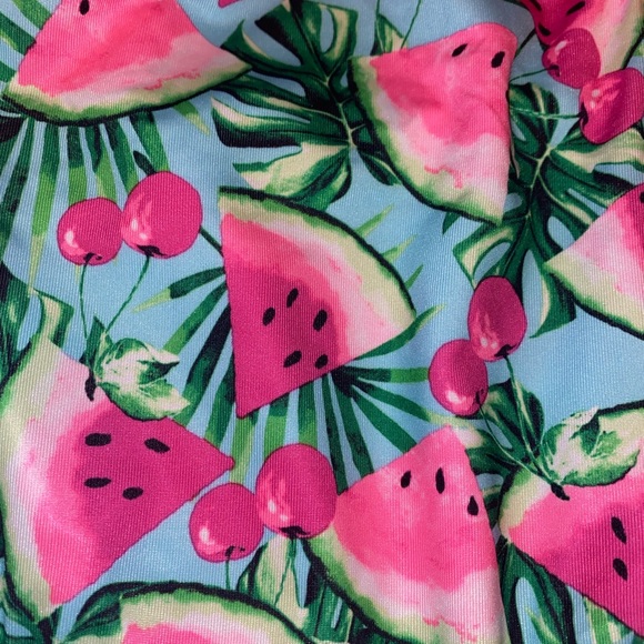 24m bathing suit lot,2 pieces,NWT,2 different designs,size 24 months - Picture 6 of 10